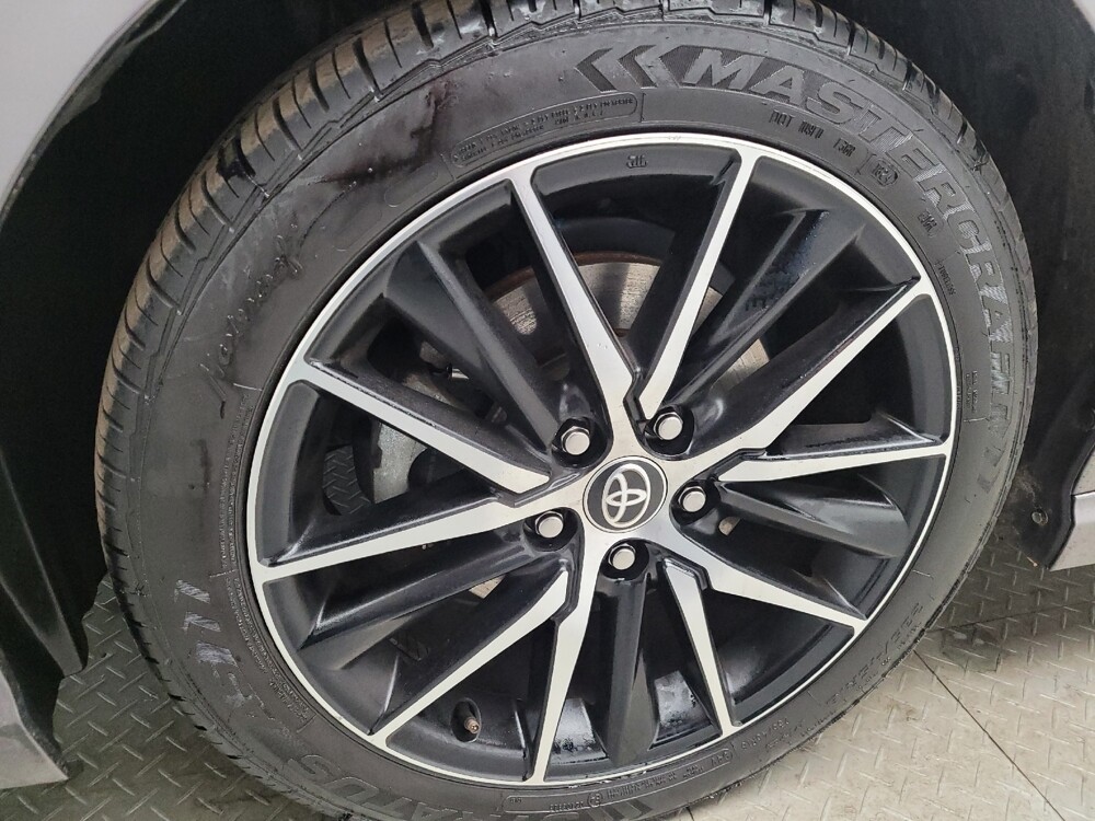 2022 Toyota Camry in Eastpointe, MI 48021 - 18122642 31