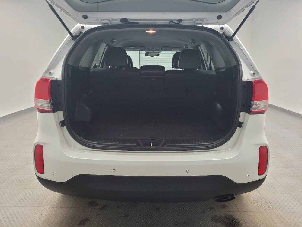 2015 Kia Sorento in Grand Rapids, MI 49508 - 18122643 29