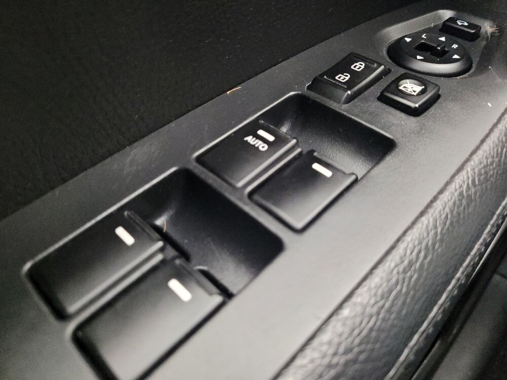 2015 Kia Sorento in Grand Rapids, MI 49508 - 18122643 27