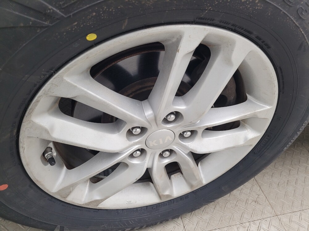 2015 Kia Sorento in Grand Rapids, MI 49508 - 18122643 31