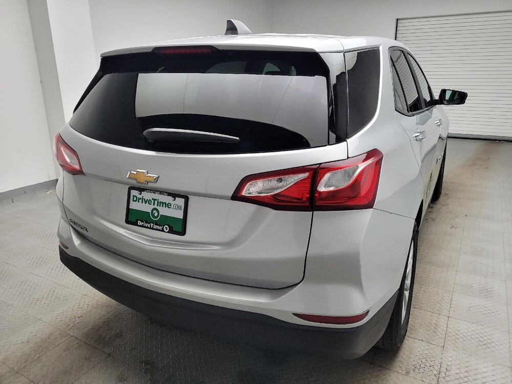 2020 Chevrolet Equinox in Eastpointe, MI 48021 - 18122644 7