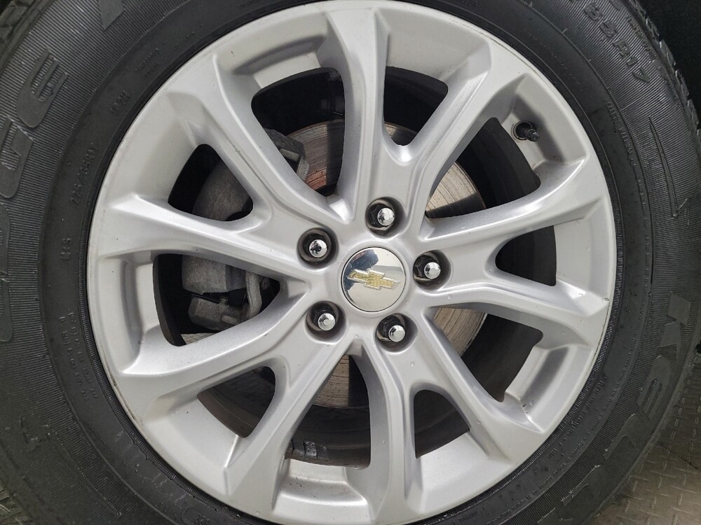 2020 Chevrolet Equinox in Eastpointe, MI 48021 - 18122644 31