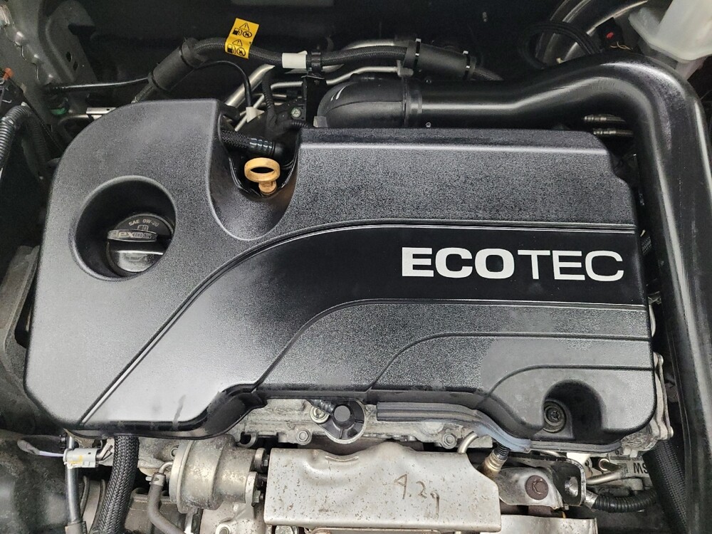 2020 Chevrolet Equinox in Eastpointe, MI 48021 - 18122644 30