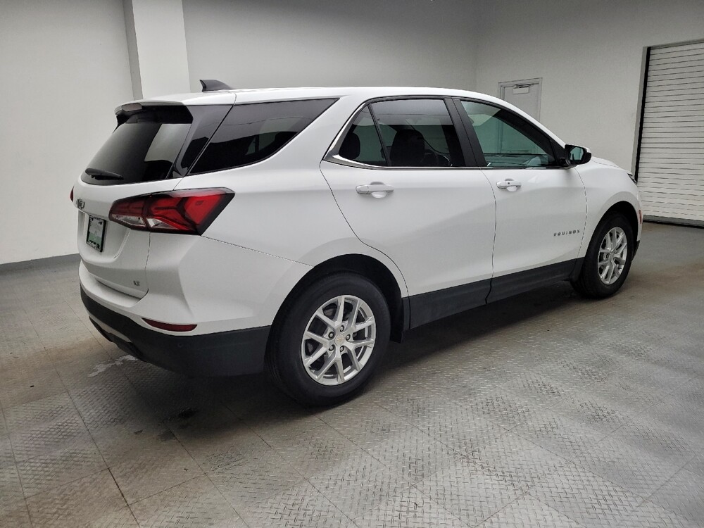 2023 Chevrolet Equinox in Eastpointe, MI 48021 - 18122645 10