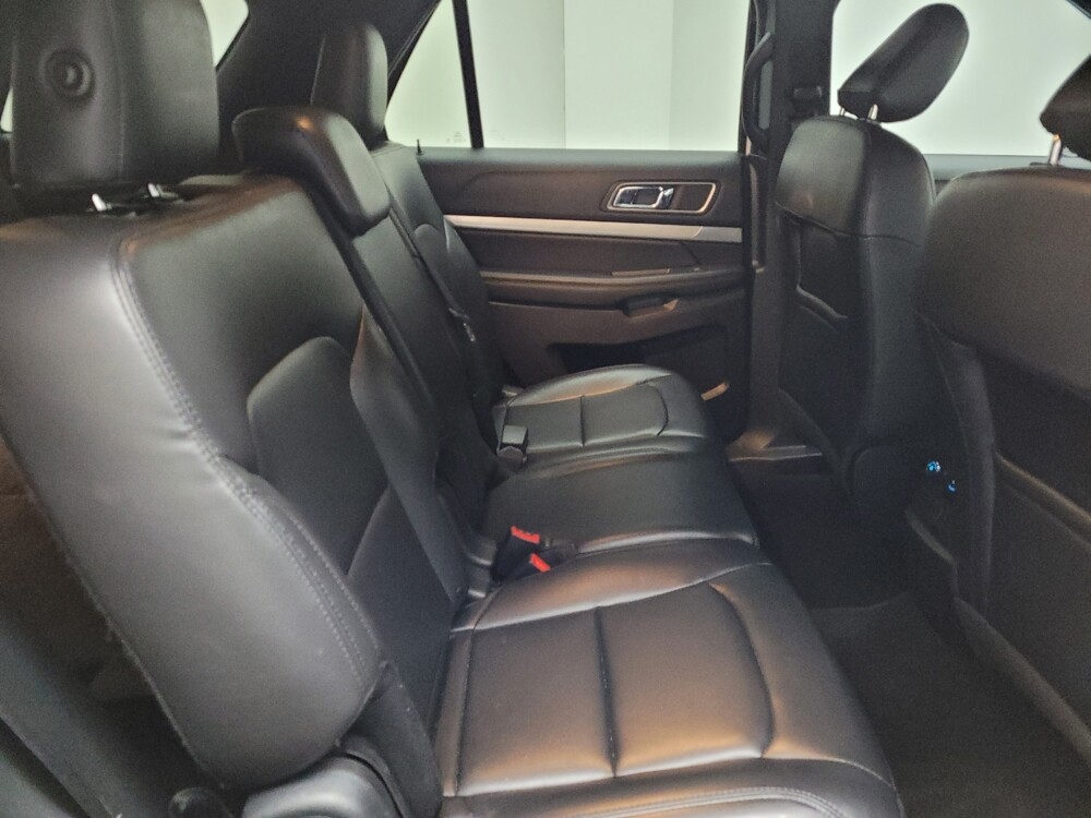 2019 Ford Explorer in Eastpointe, MI 48021 - 18122647 19