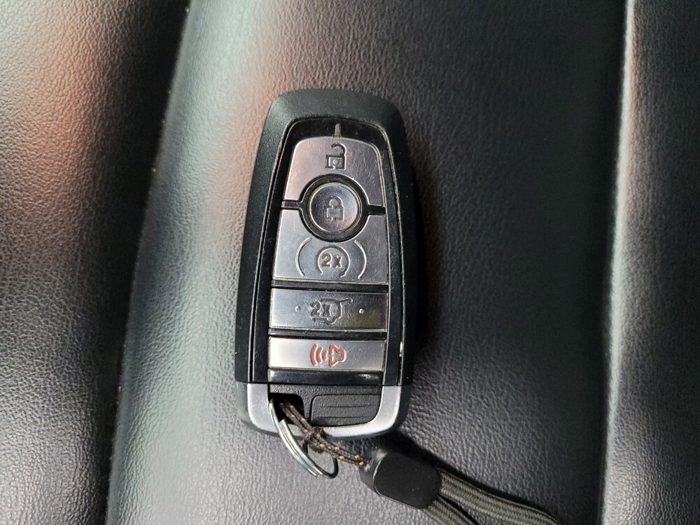 2019 Ford Explorer in Eastpointe, MI 48021 - 18122647 32