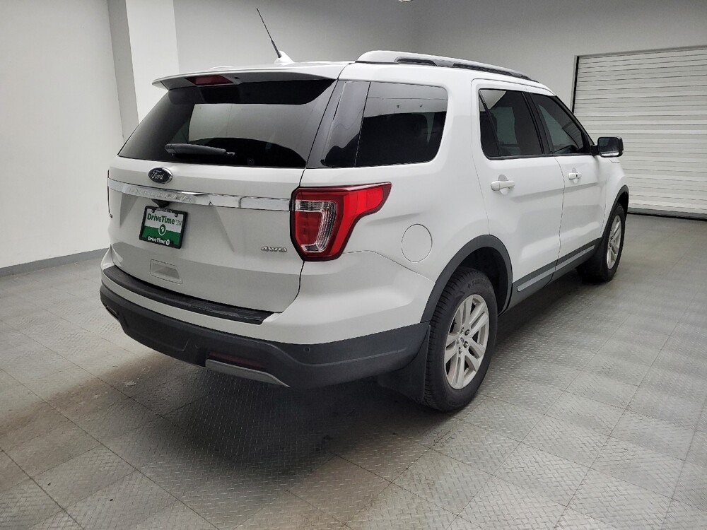 2019 Ford Explorer in Eastpointe, MI 48021 - 18122647 9