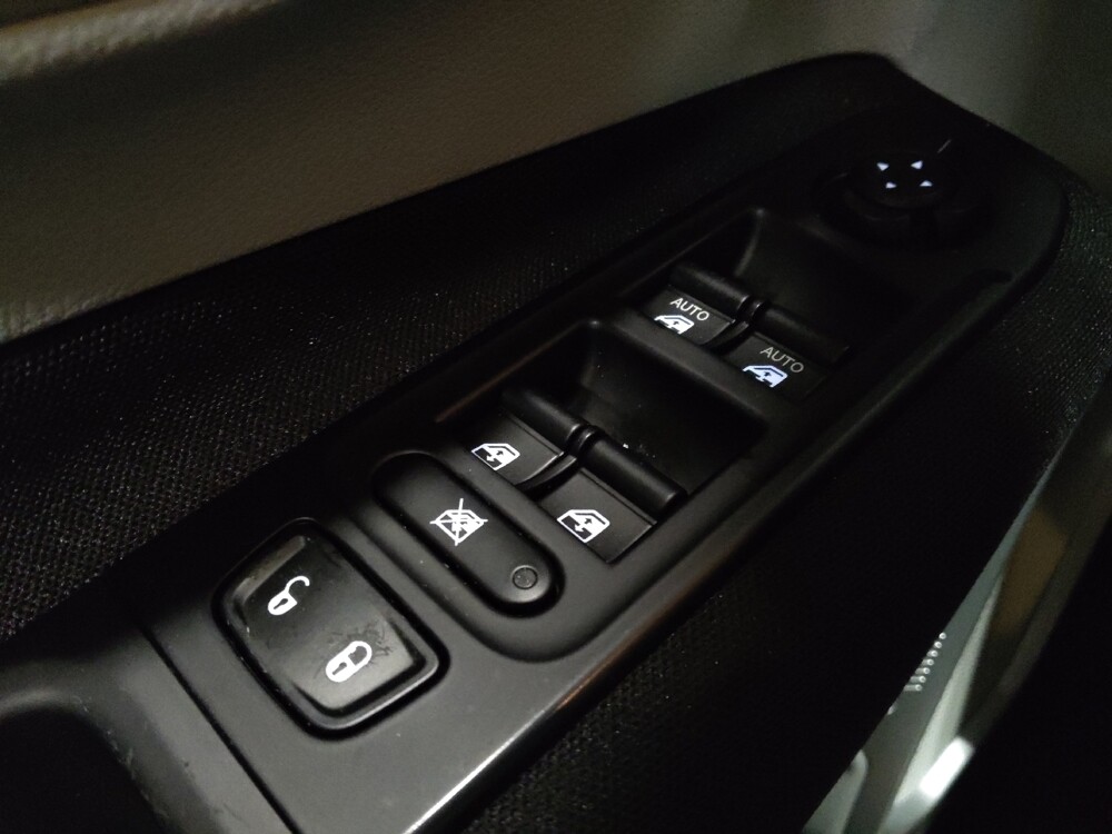 2020 Jeep Renegade in Ocala, FL 34471 - 18122650 27