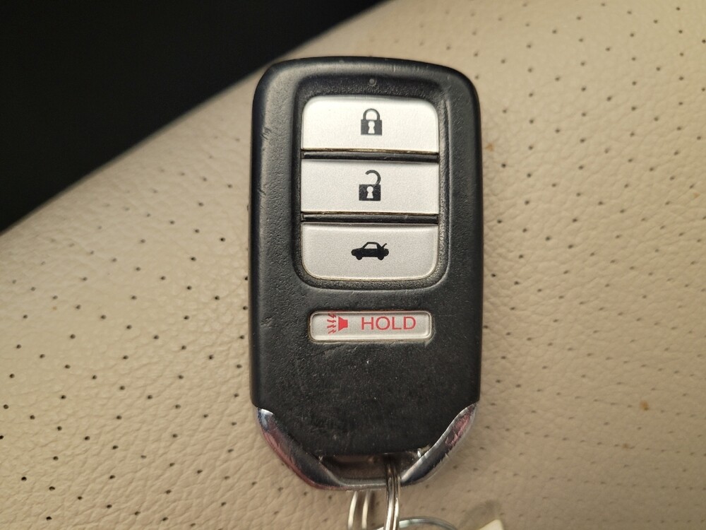 2015 Honda Accord in Columbus, OH 43231 - 18122651 32