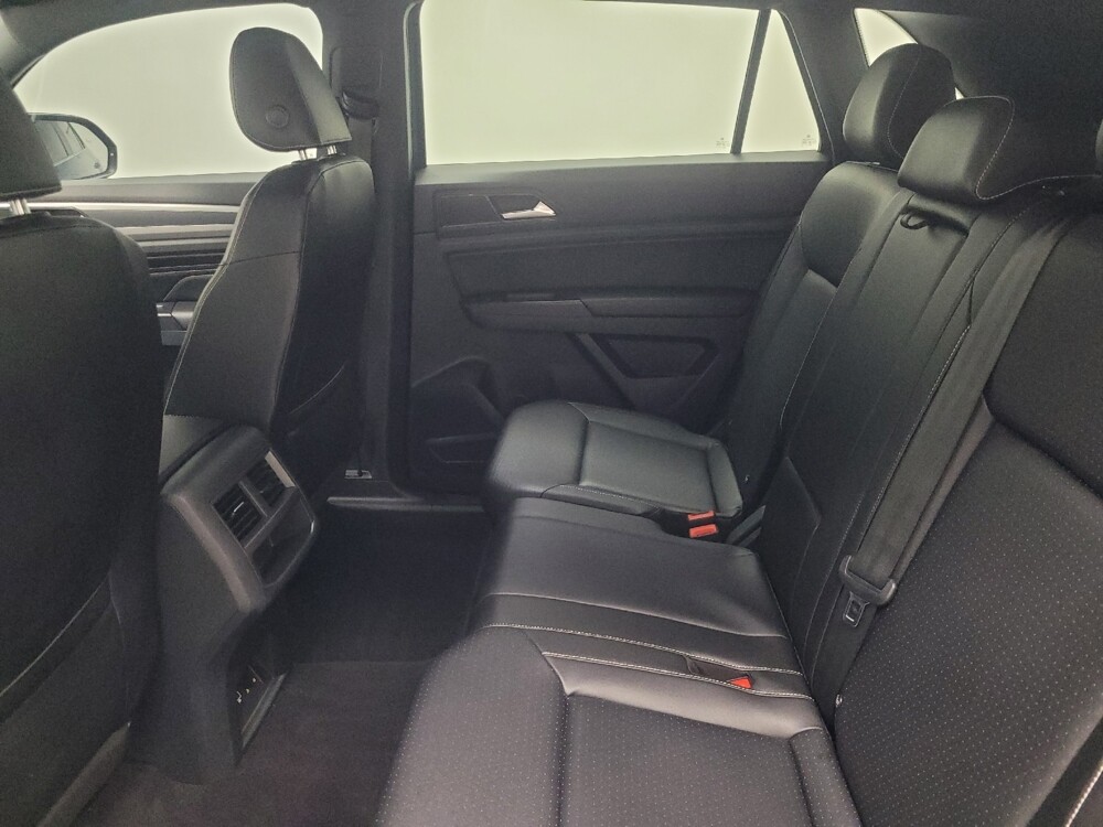 2020 Volkswagen Atlas in Indianapolis, IN 46219 - 18122657 18