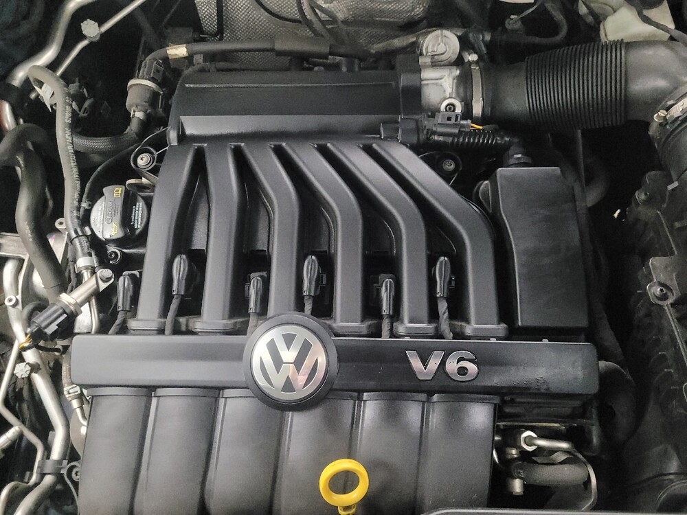 2020 Volkswagen Atlas in Indianapolis, IN 46219 - 18122657 30