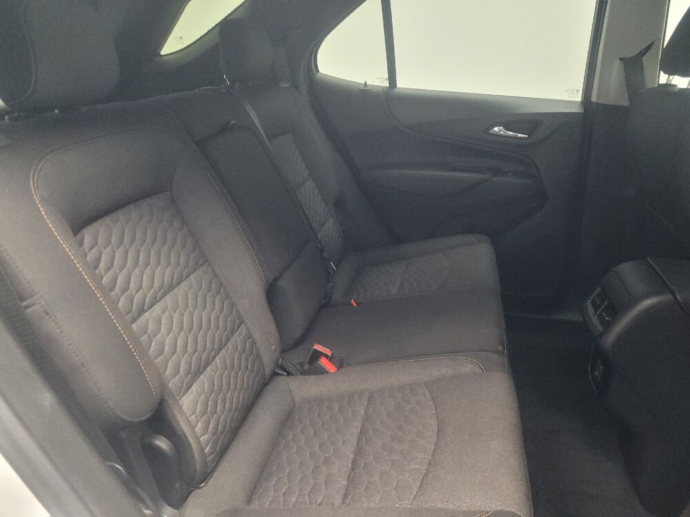 2019 Chevrolet Equinox in Indianapolis, IN 46219 - 18122660 19