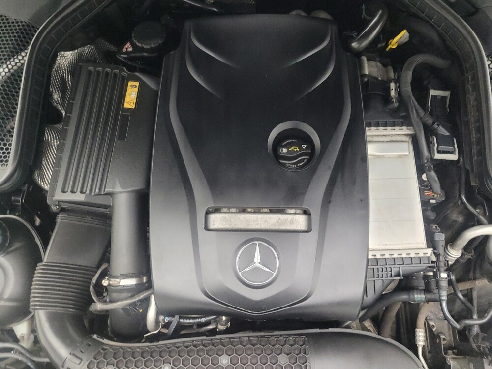 2016 Mercedes-Benz C 300 in Indianapolis, IN 46219 - 18122661 30