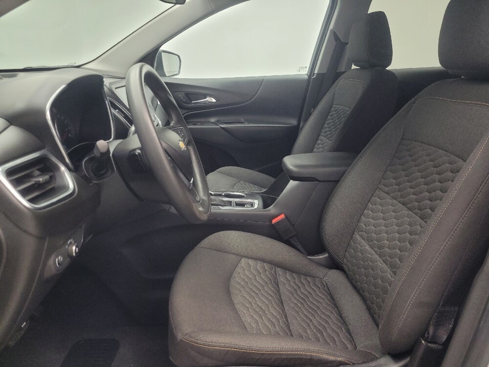 2020 Chevrolet Equinox in Indianapolis, IN 46219 - 18122663 17