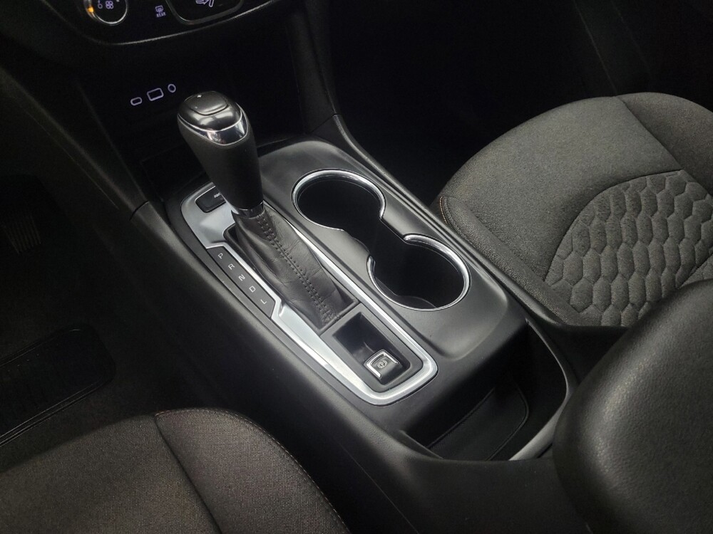 2020 Chevrolet Equinox in Indianapolis, IN 46219 - 18122663 26