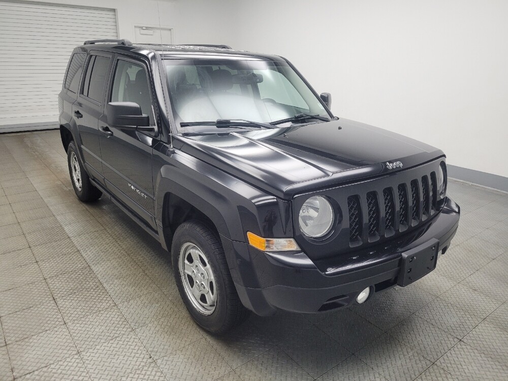 2016 Jeep Patriot in Indianapolis, IN 46222 - 18122664 13
