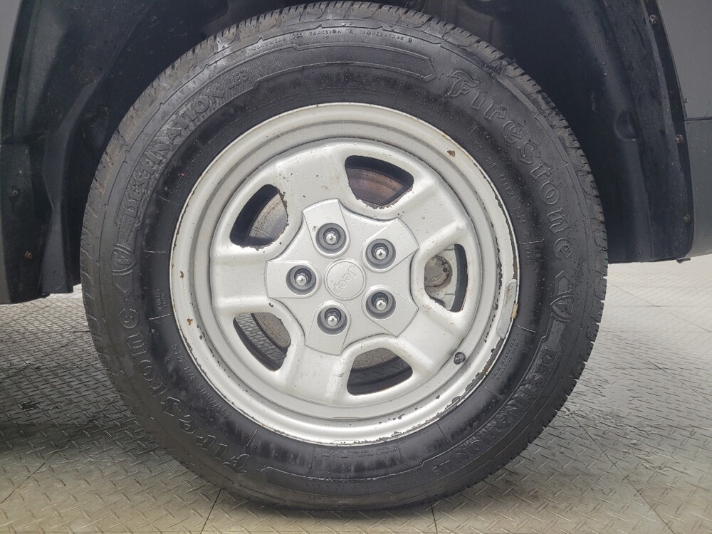 2016 Jeep Patriot in Indianapolis, IN 46222 - 18122664 31