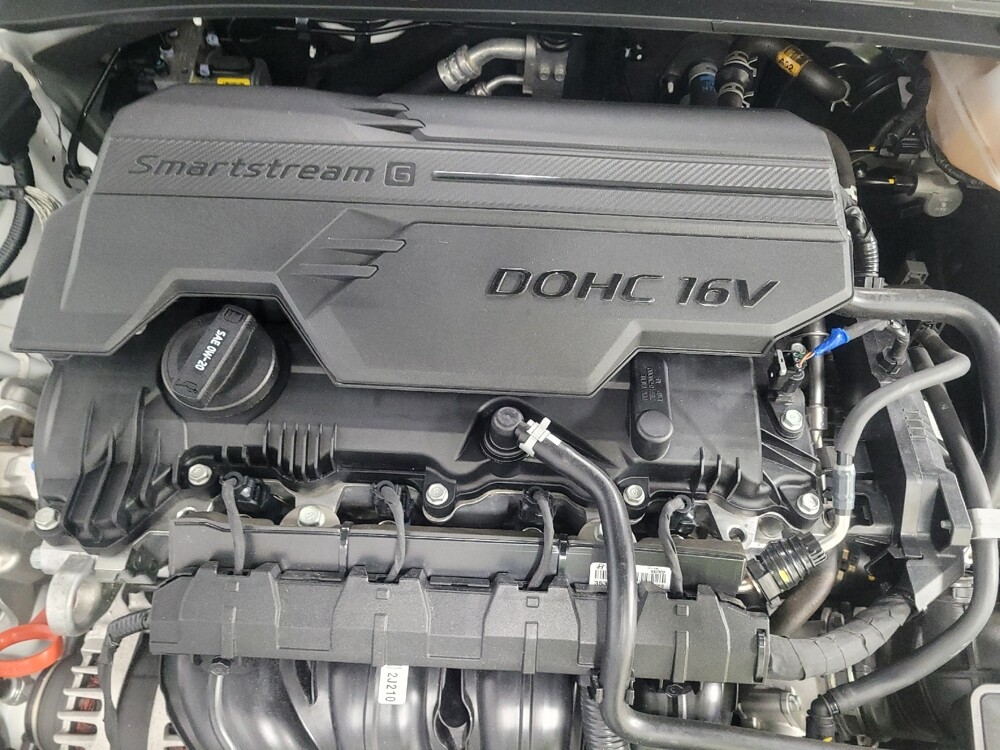 2024 Hyundai Elantra in Duluth, GA 30096 - 18122666 30