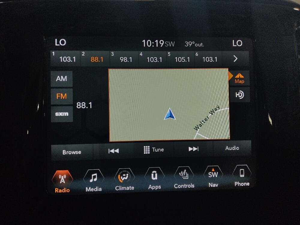 2018 Jeep Compass in Conyers, GA 30094 - 18122667 25