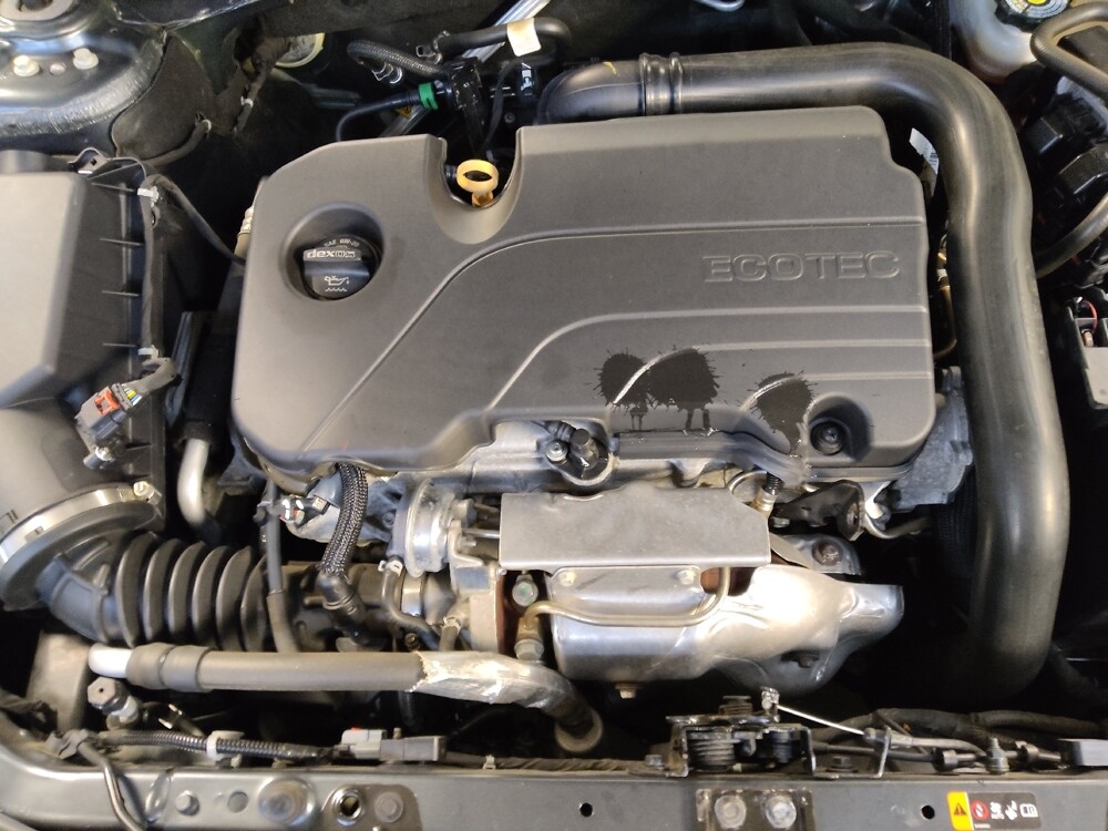 2021 Chevrolet Malibu in Raleigh, NC 27604 - 18122669 30