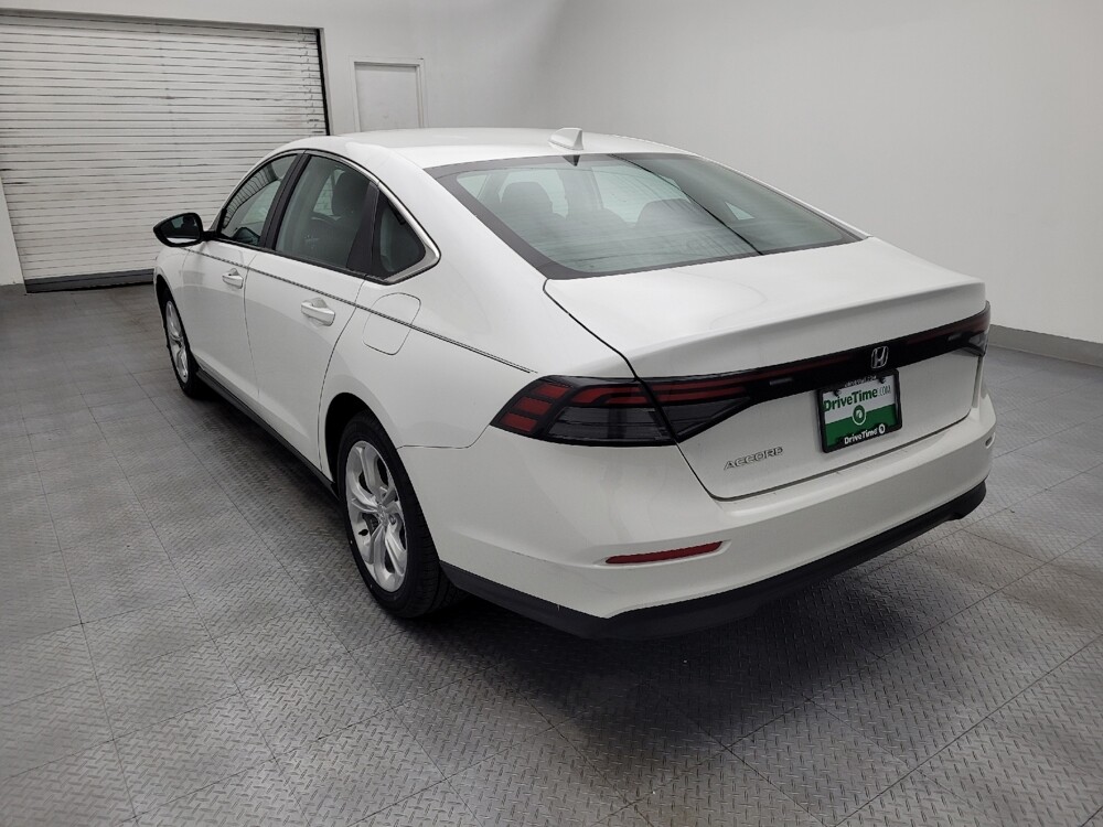 2023 Honda Accord in Fayetteville, NC 28304 - 18122671 5