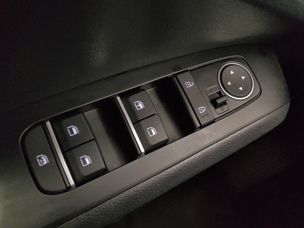 2025 Kia Soul in Colorado Springs, CO 80909 - 18122673 27