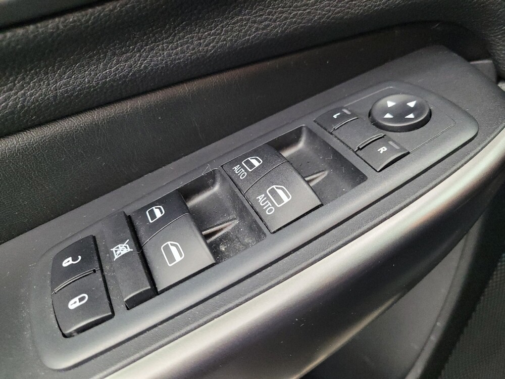 2020 Jeep Cherokee in Madison, TN 37115 - 18122674 27