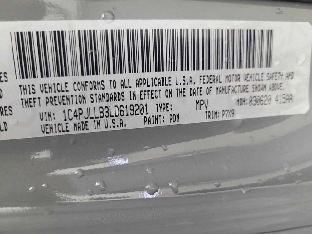 2020 Jeep Cherokee in Madison, TN 37115 - 18122674 33