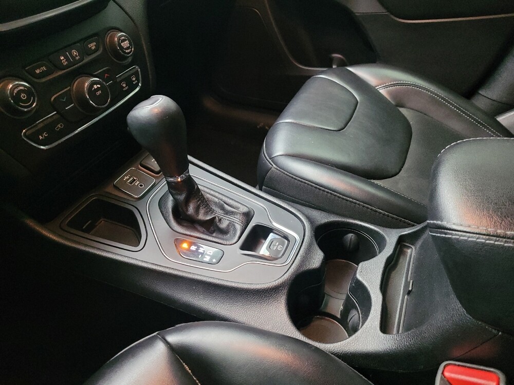 2020 Jeep Cherokee in Madison, TN 37115 - 18122674 26