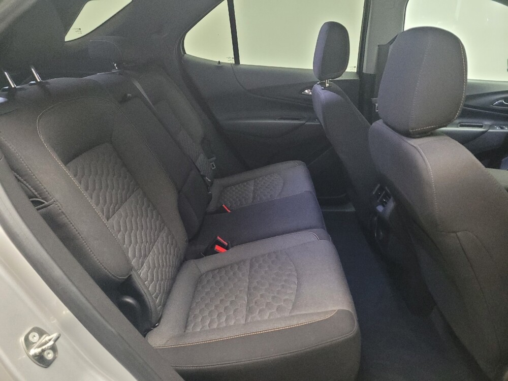 2018 Chevrolet Equinox in Riverside, CA 92504 - 18122679 19