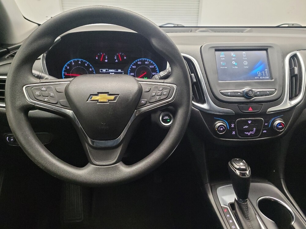 2018 Chevrolet Equinox in Riverside, CA 92504 - 18122679 22