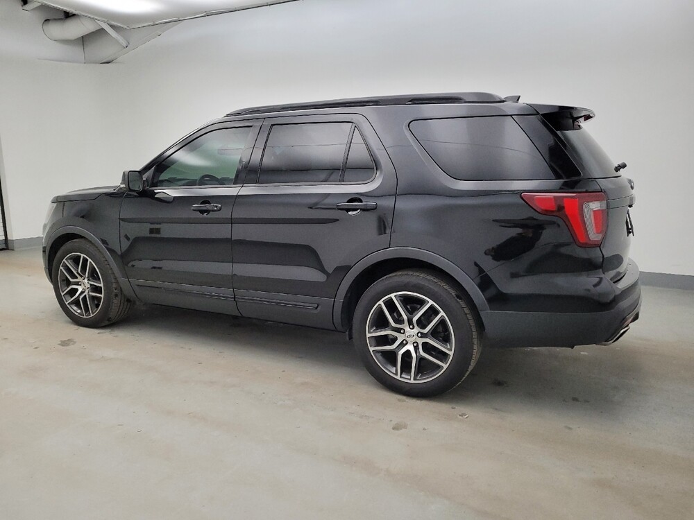 2016 Ford Explorer in Toledo, OH 43617 - 18122681 3