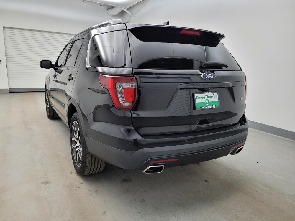 2016 Ford Explorer in Toledo, OH 43617 - 18122681 6