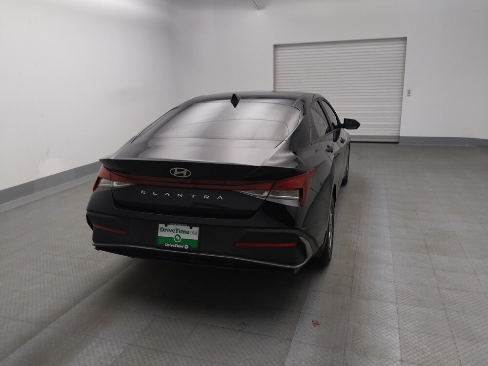 2024 Hyundai Elantra in Albuquerque, NM 87113 - 18122682 7