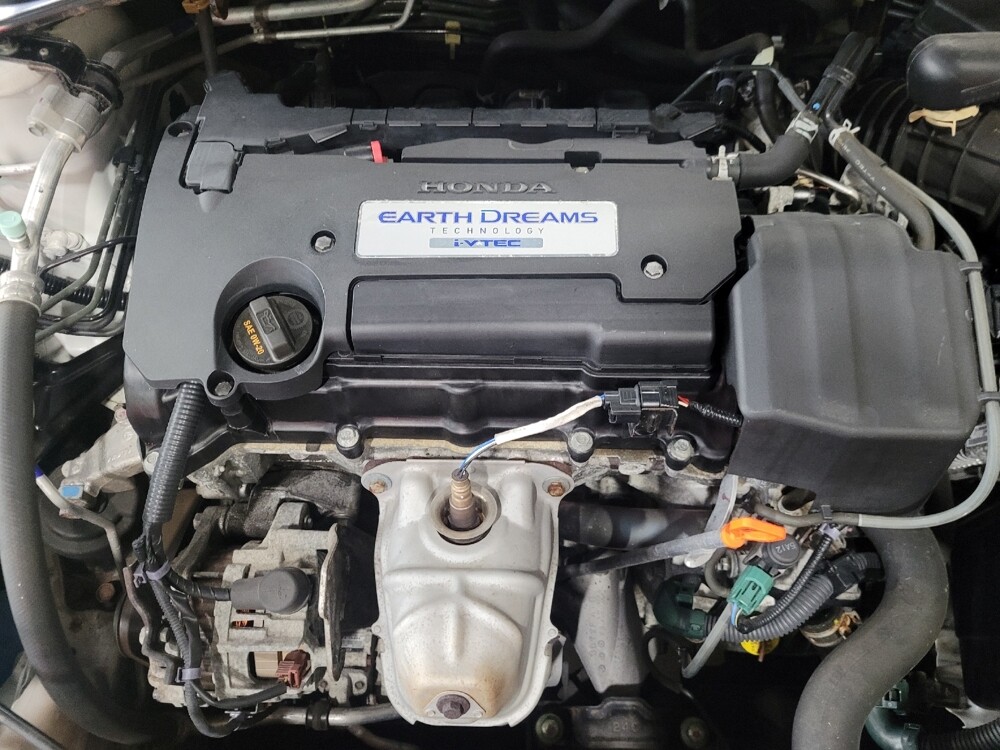 2015 Honda Accord in Richmond, VA 23235 - 18122684 30