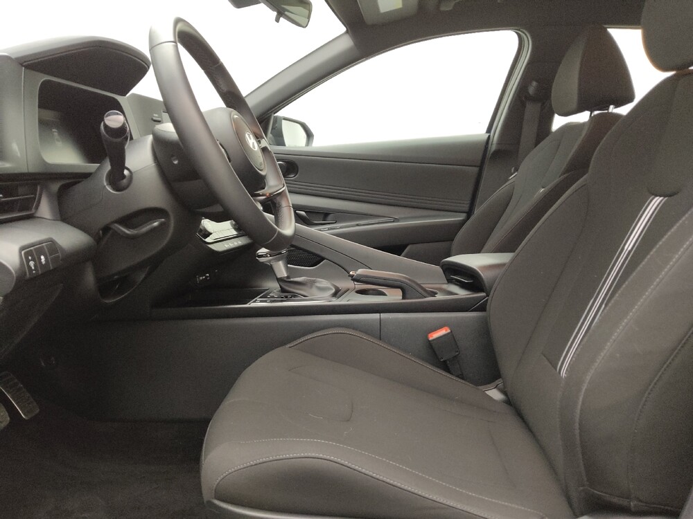 2025 Hyundai Elantra in Colorado Springs, CO 80909 - 18122698 17
