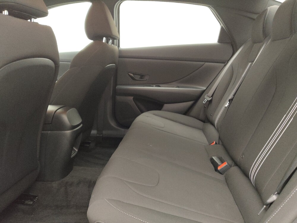 2025 Hyundai Elantra in Colorado Springs, CO 80909 - 18122698 18