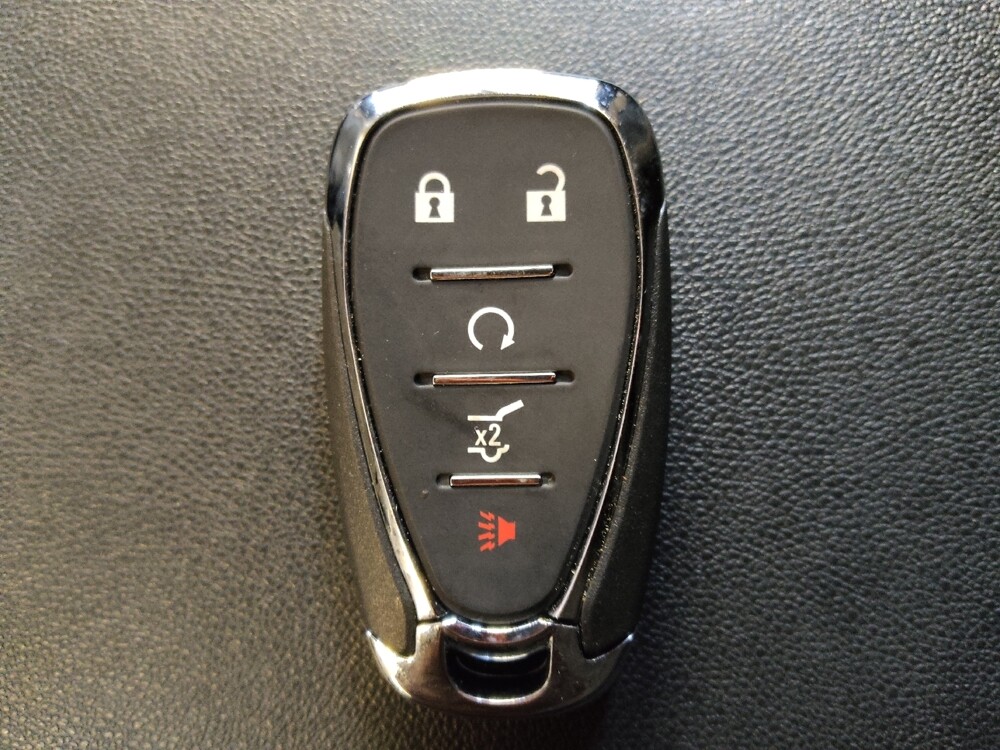 2022 Chevrolet Equinox in Greenville, NC 27834 - 18122700 32