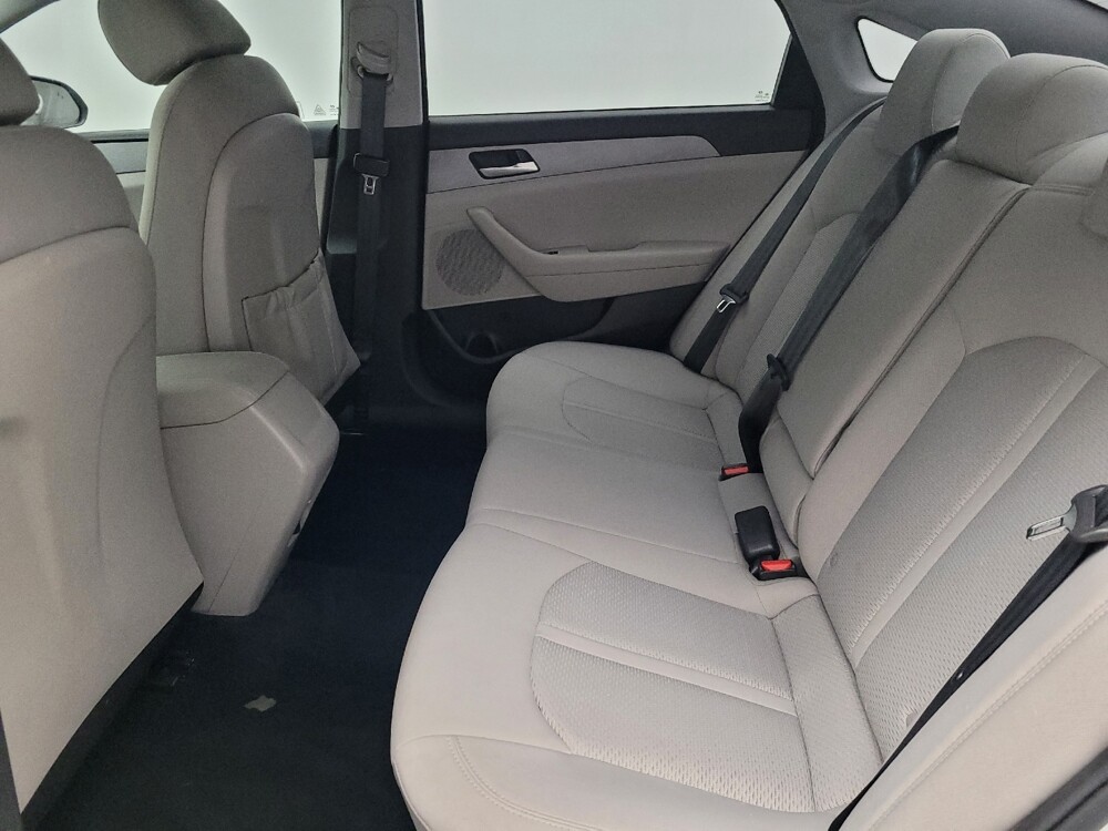 2019 Hyundai Sonata in Metairie, LA 70006 - 18122705 18