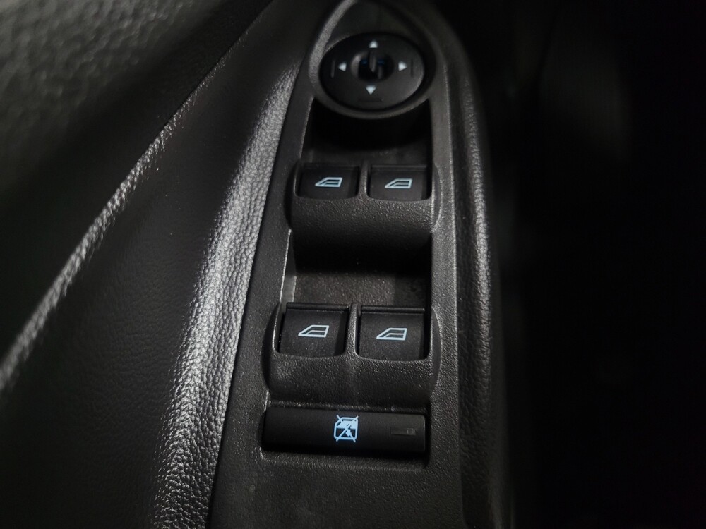 2017 Ford Escape in Union City, GA 30291 - 18122716 27