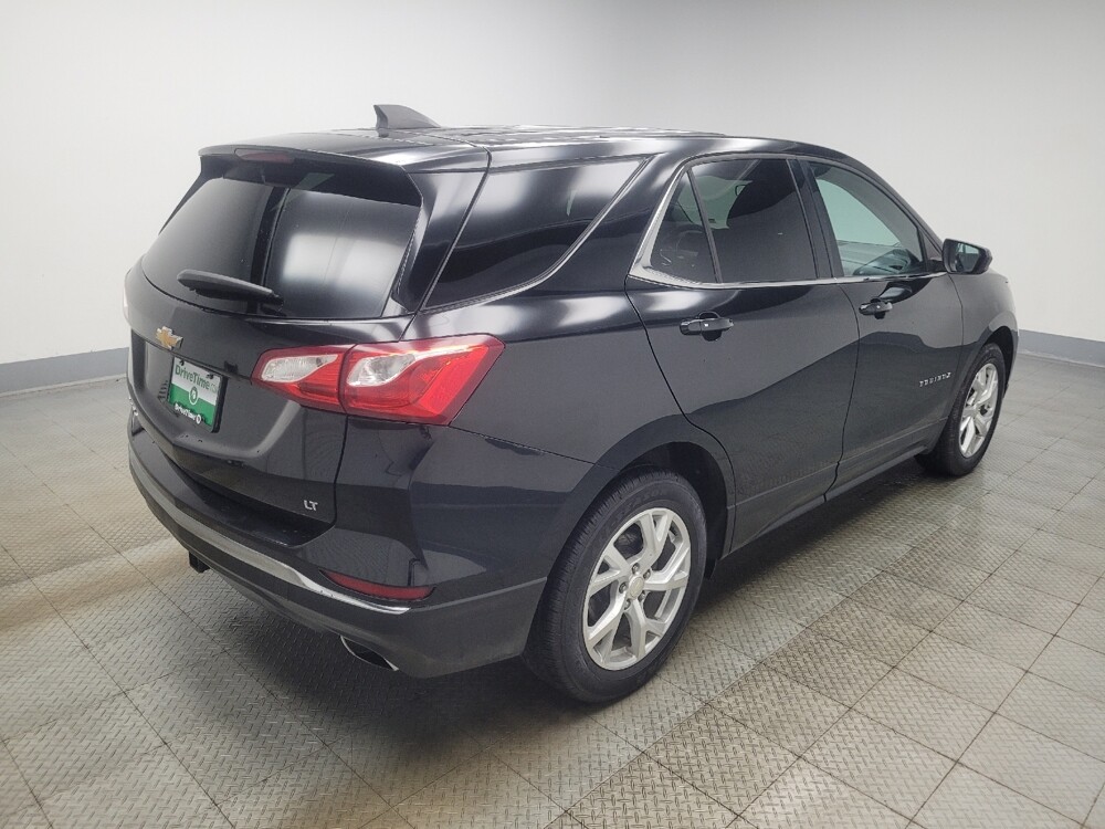 2018 Chevrolet Equinox in Indianapolis, IN 46219 - 18122727 9