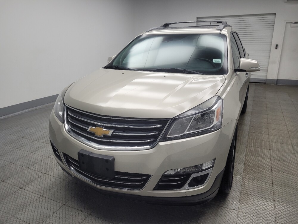 2015 Chevrolet Traverse in Indianapolis, IN 46219 - 18122729 15