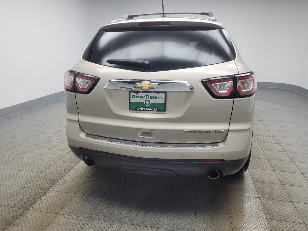 2015 Chevrolet Traverse in Indianapolis, IN 46219 - 18122729 7