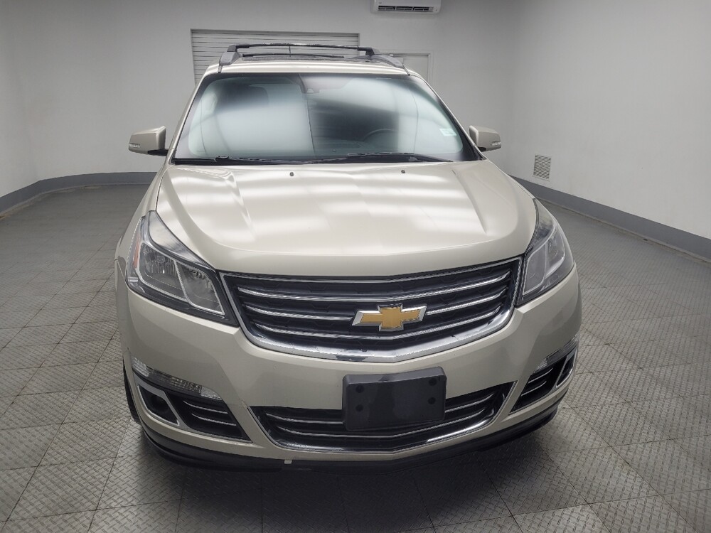 2015 Chevrolet Traverse in Indianapolis, IN 46219 - 18122729 14