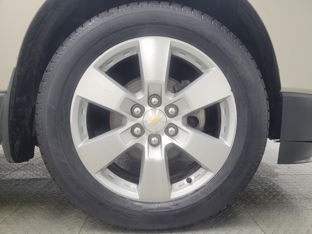 2015 Chevrolet Traverse in Indianapolis, IN 46219 - 18122729 31