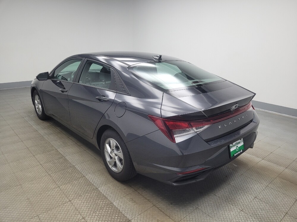 2021 Hyundai Elantra in Indianapolis, IN 46219 - 18122731 3