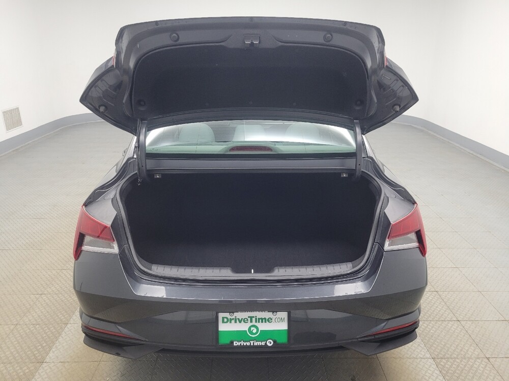 2021 Hyundai Elantra in Indianapolis, IN 46219 - 18122731 29