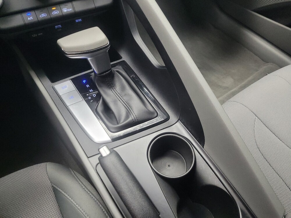 2021 Hyundai Elantra in Indianapolis, IN 46219 - 18122731 26