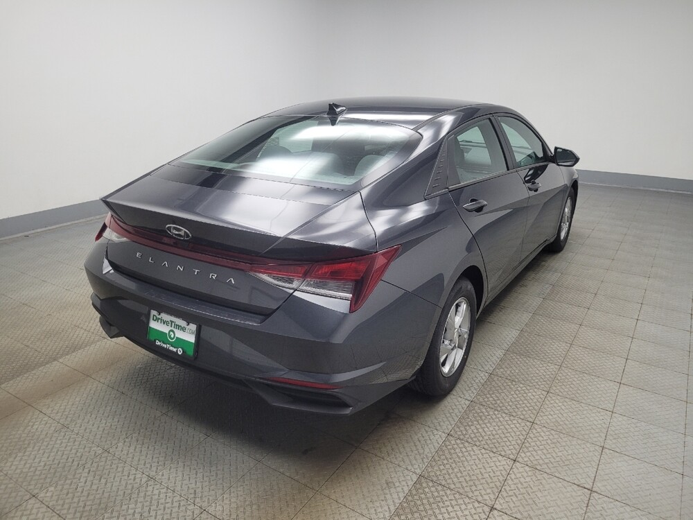 2021 Hyundai Elantra in Indianapolis, IN 46219 - 18122731 9