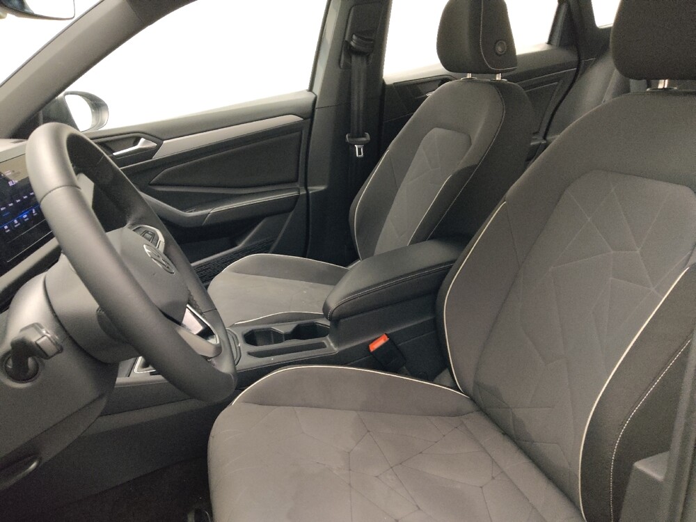 2025 Volkswagen Jetta in Union City, GA 30291 - 18122732 17